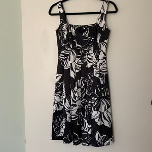 Black House White Market Fit and Flare Dress Size 0